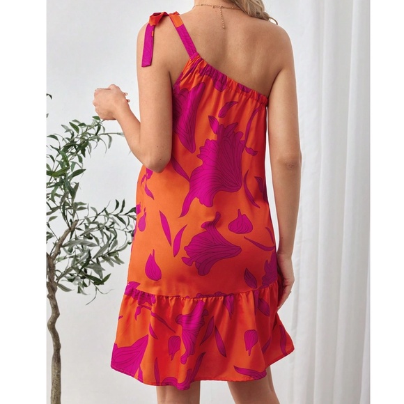 Maternity Vibrant Floral Print One Shoulder Ruffle Hem Mini Dress - Picture 6 of 8